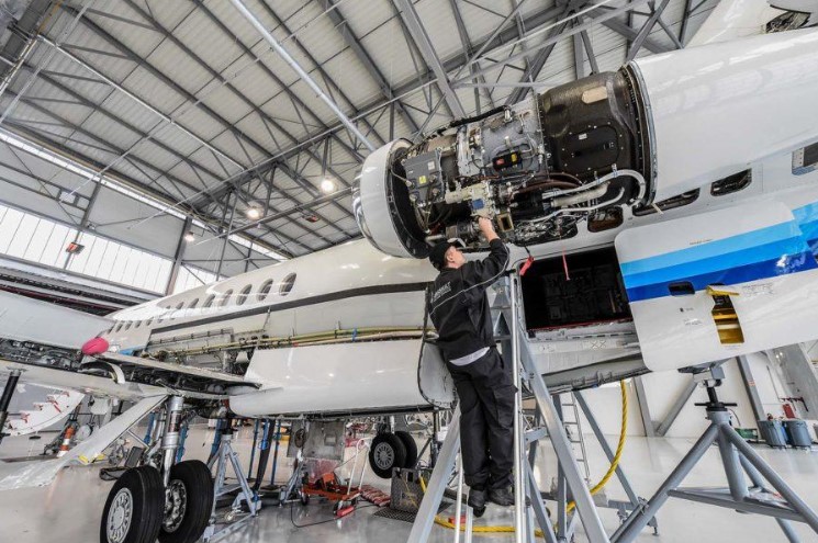 Check Out the AP Certification: Benefits of Being an Aircraft Mechanic